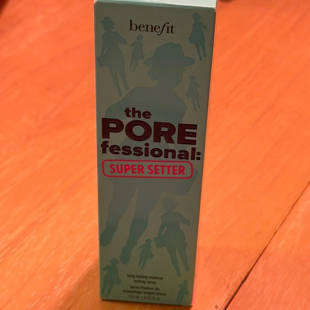 Benefit POREfessional Super Setter long lasting makeup setting spray